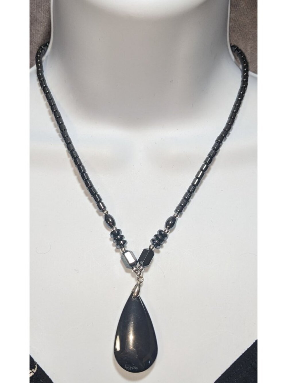 Hematite Beaded Teardrop Pendant Necklace